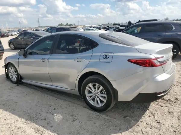 4T1DAACK5SU182139 2025 TOYOTA CAMRY - Image 2