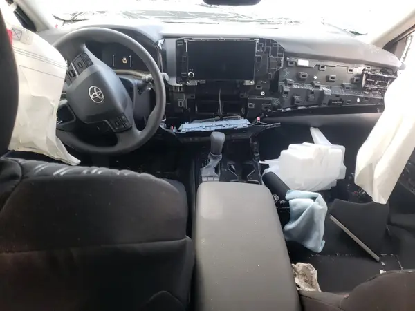 4T1DAACK5SU192895 2025 TOYOTA CAMRY - Image 8