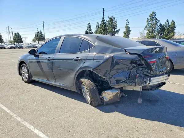 4T1DAACK5SU200333 2025 TOYOTA CAMRY - Image 2