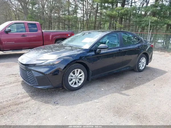 4T1DAACK5SU206648 2025 TOYOTA CAMRY - Image 2