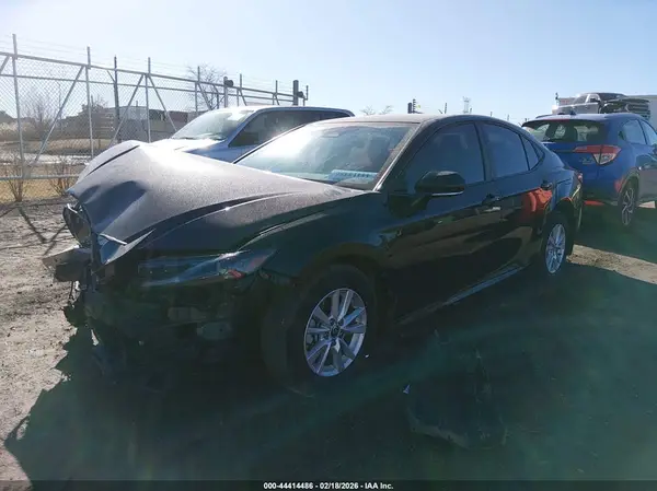 4T1DAACK5SU208366 2025 TOYOTA CAMRY - Image 2