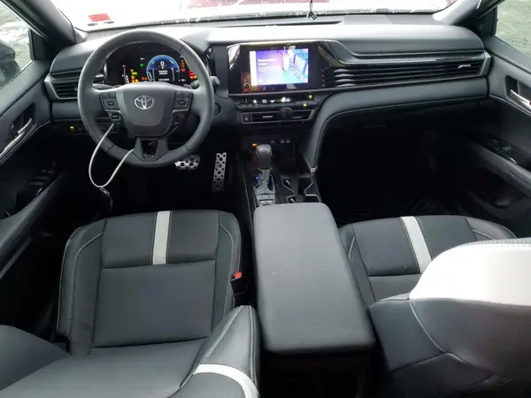 4T1DAACK5SU502091 2025 TOYOTA CAMRY - Image 8