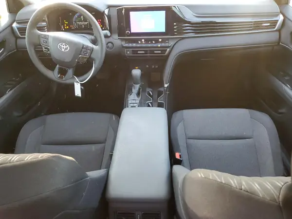4T1DAACK5SU504049 2025 TOYOTA CAMRY - Image 8