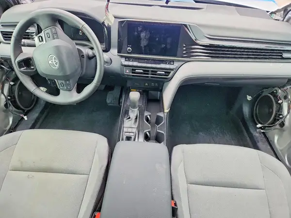 4T1DAACK5SU504343 2025 TOYOTA CAMRY - Image 8