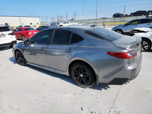 4T1DAACK5SU504665 2025 TOYOTA CAMRY - Image 2