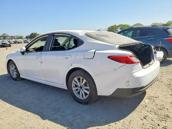 4T1DAACK5SU505380 2025 TOYOTA CAMRY - Image 2