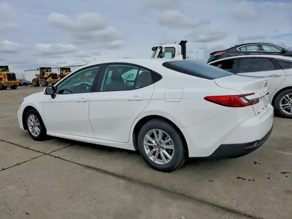4T1DAACK5SU505508 2025 TOYOTA CAMRY - Image 2
