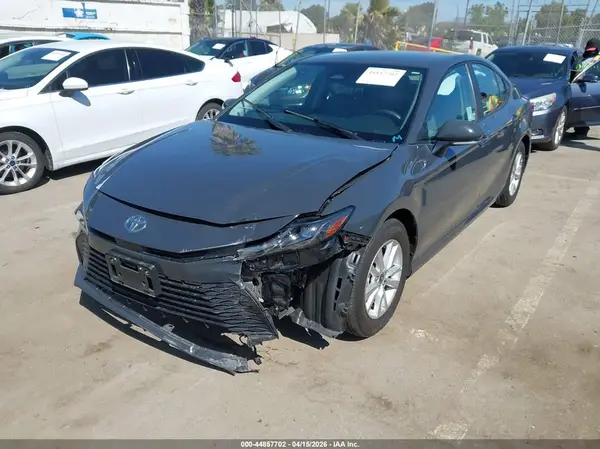 4T1DAACK5SU506237 2025 TOYOTA CAMRY - Image 2