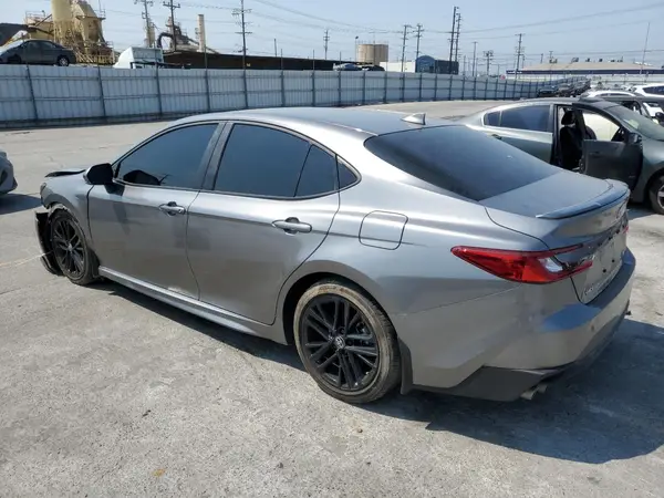 4T1DAACK5SU507324 2025 TOYOTA CAMRY - Image 2