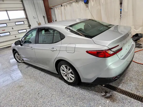 4T1DAACK5SU507999 2025 TOYOTA CAMRY - Image 2