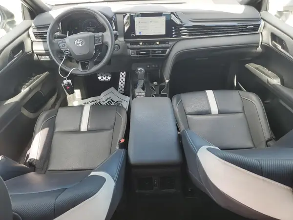 4T1DAACK5SU509011 2025 TOYOTA CAMRY - Image 8