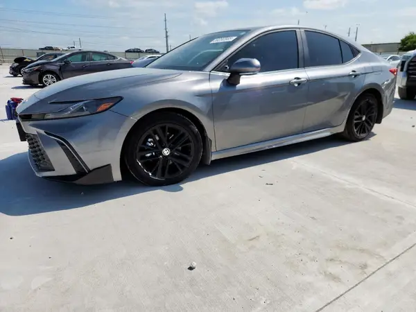 4T1DAACK5SU509896 2025 TOYOTA CAMRY - Image 1