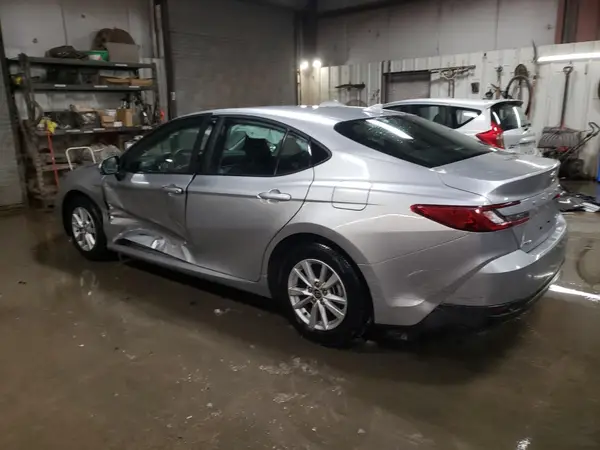 4T1DAACK5SU510479 2025 TOYOTA CAMRY - Image 2