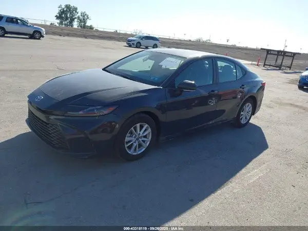 4T1DAACK5SU511728 2025 TOYOTA CAMRY - Image 2