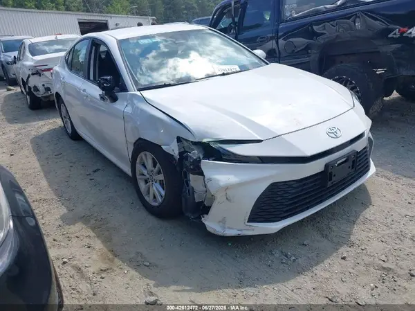 4T1DAACK5SU513317 2025 TOYOTA CAMRY - Image 1