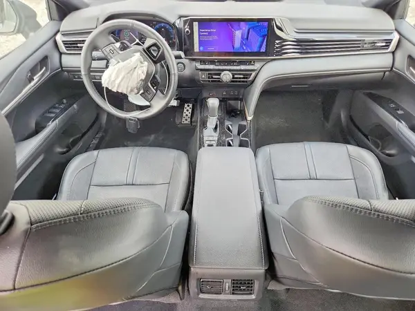 4T1DAACK5SU513558 2025 TOYOTA CAMRY - Image 8