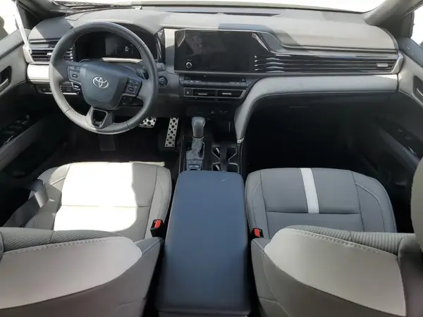 4T1DAACK5SU514550 2025 TOYOTA CAMRY - Image 8