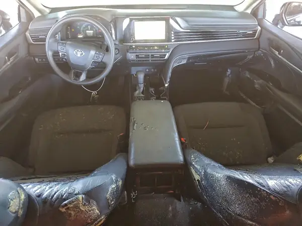 4T1DAACK5SU517304 2025 TOYOTA CAMRY - Image 8