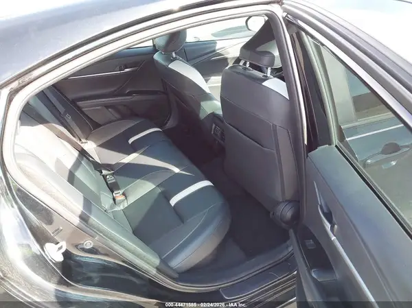 4T1DAACK5SU517576 2025 TOYOTA CAMRY - Image 8