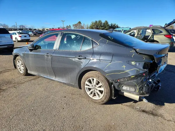 4T1DAACK5SU517819 2025 TOYOTA CAMRY - Image 2