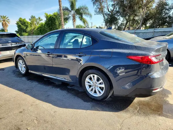4T1DAACK5SU521093 2025 TOYOTA CAMRY - Image 2