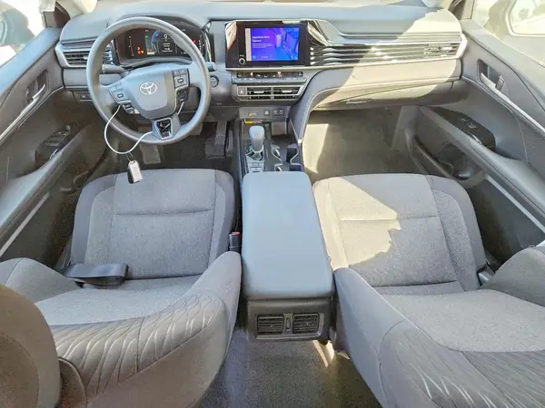 4T1DAACK5SU521093 2025 TOYOTA CAMRY - Image 8