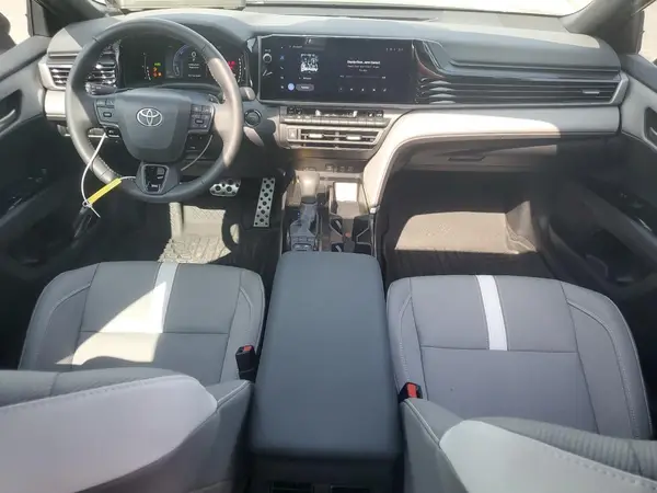 4T1DAACK5SU521594 2025 TOYOTA CAMRY - Image 8