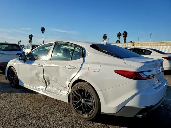 4T1DAACK5SU523426 2025 TOYOTA CAMRY - Image 2