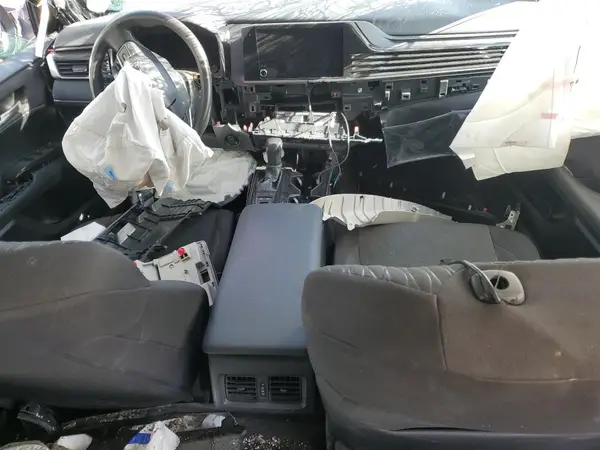 4T1DAACK5SU523538 2025 TOYOTA CAMRY - Image 8