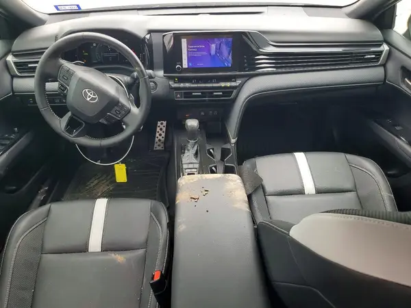 4T1DAACK5SU523653 2025 TOYOTA CAMRY - Image 8