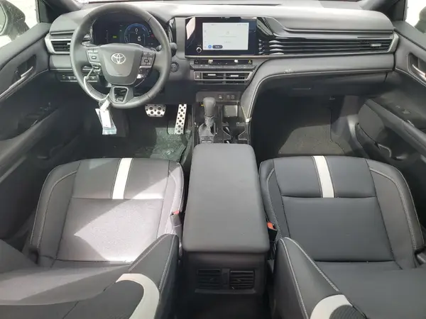 4T1DAACK5SU525385 2025 TOYOTA CAMRY - Image 8