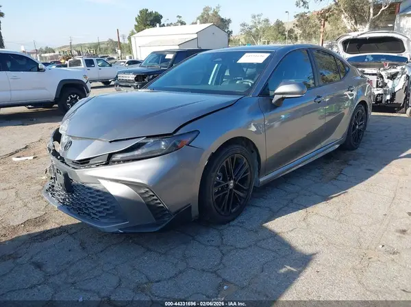 4T1DAACK5SU525872 2025 TOYOTA CAMRY - Image 2