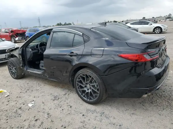 4T1DAACK5SU526911 2025 TOYOTA CAMRY - Image 2