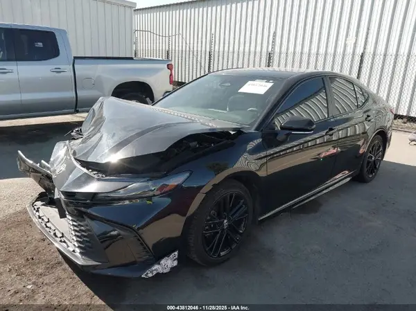 4T1DAACK5SU527119 2025 TOYOTA CAMRY - Image 2