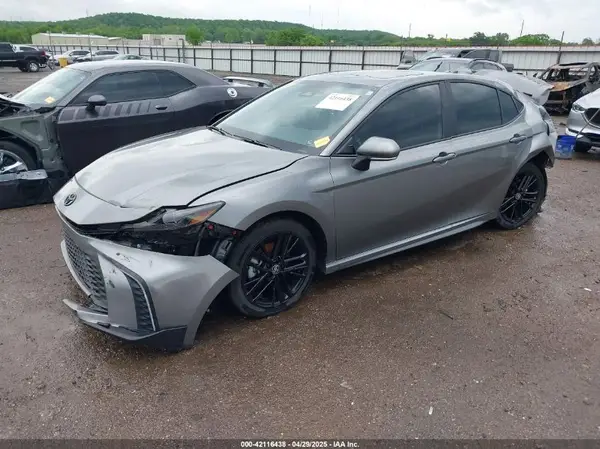 4T1DAACK5SU527380 2025 TOYOTA CAMRY - Image 2