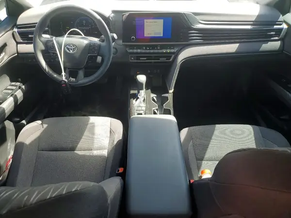 4T1DAACK5SU528528 2025 TOYOTA CAMRY - Image 8