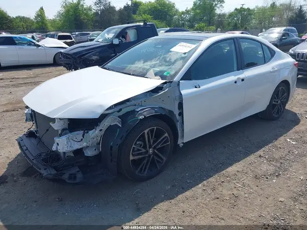 4T1DAACK5SU529386 2025 TOYOTA CAMRY - Image 2