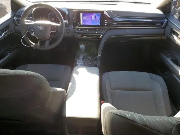 4T1DAACK5SU532739 2025 TOYOTA CAMRY - Image 8