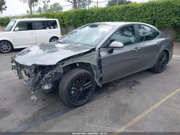4T1DAACK5SU534345 2025 TOYOTA CAMRY - Image 2