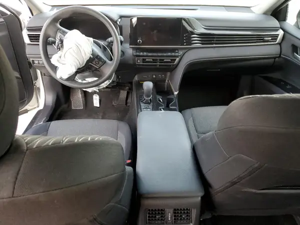 4T1DAACK5SU536516 2025 TOYOTA CAMRY - Image 8