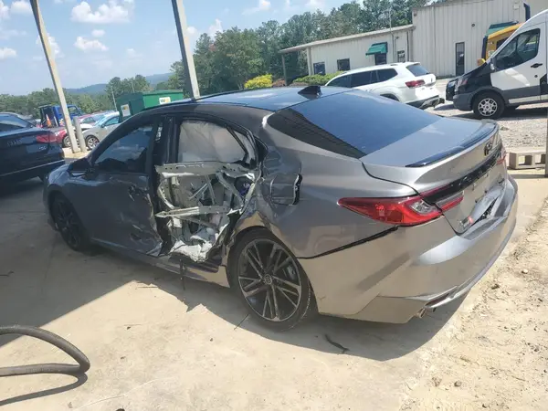 4T1DAACK5SU538735 2025 TOYOTA CAMRY - Image 2
