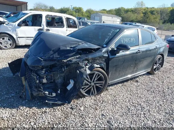 4T1DAACK5SU539481 2025 TOYOTA CAMRY - Image 2