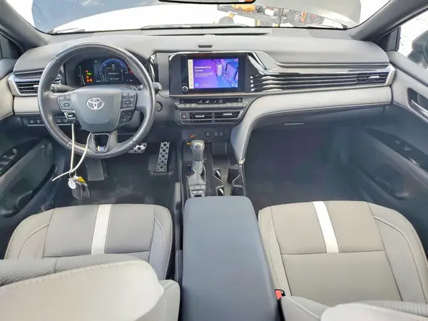 4T1DAACK5SU541022 2025 TOYOTA CAMRY - Image 8