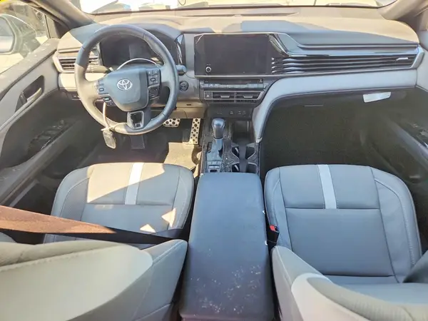 4T1DAACK5SU541697 2025 TOYOTA CAMRY - Image 8