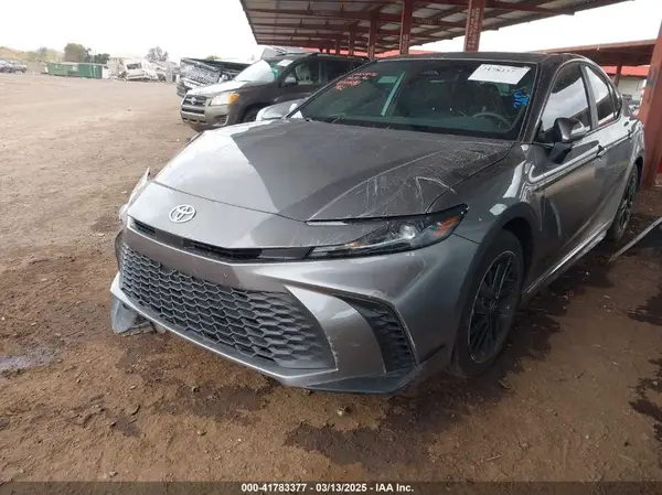 4T1DAACK5SU541862 2025 TOYOTA CAMRY - Image 2