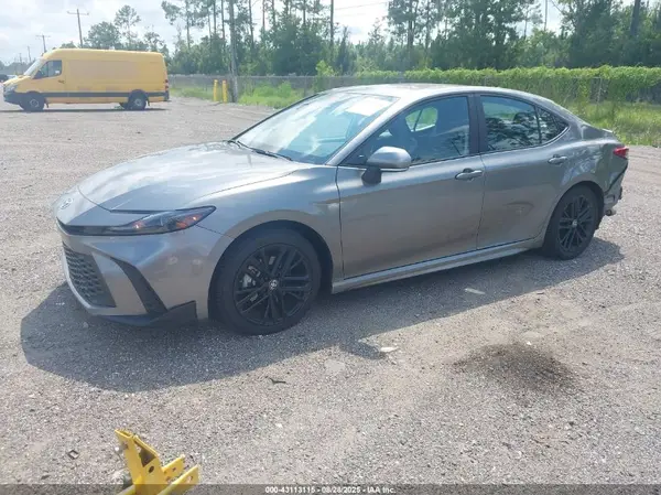 4T1DAACK5SU546866 2025 TOYOTA CAMRY - Image 2