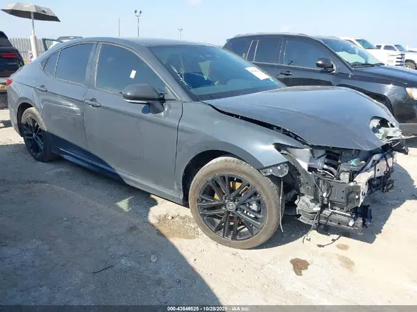 4T1DAACK5SU547175 2025 TOYOTA CAMRY - Image 1