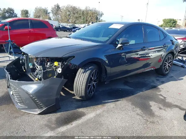 4T1DAACK5SU551419 2025 TOYOTA CAMRY - Image 2