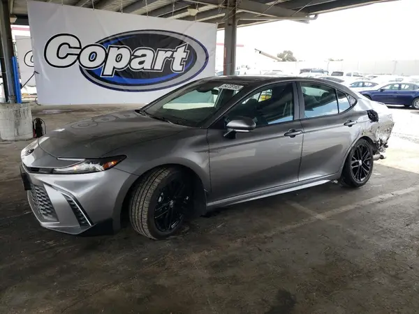 4T1DAACK5SU553090 2025 TOYOTA CAMRY - Image 1