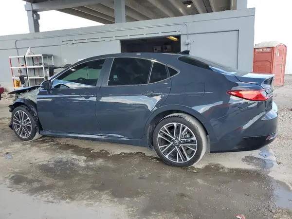 4T1DAACK5SU555504 2025 TOYOTA CAMRY - Image 2